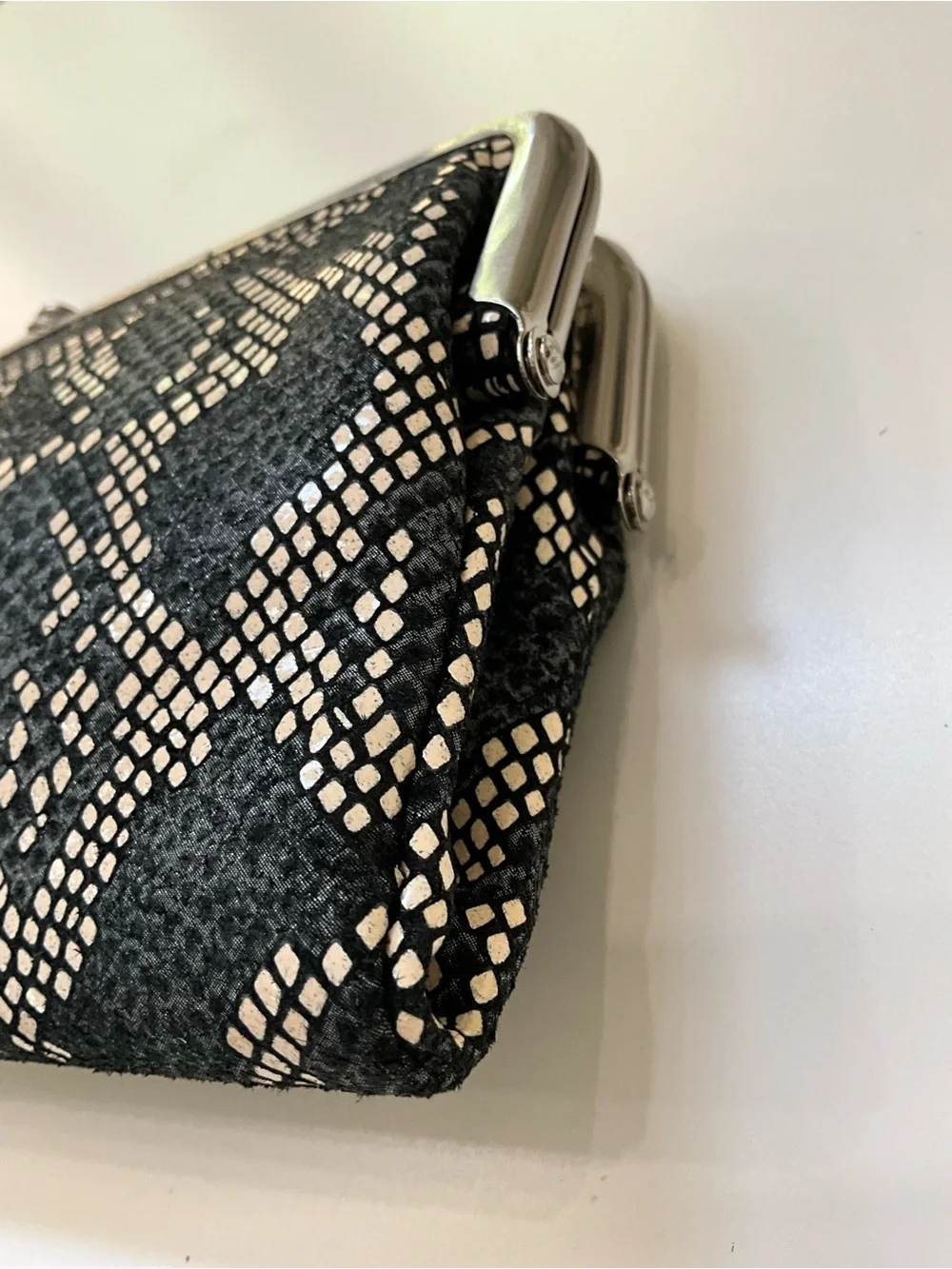 HOBO Lauren Black Snakeskin Print Leather Double Frame Clutch Wallet NWT